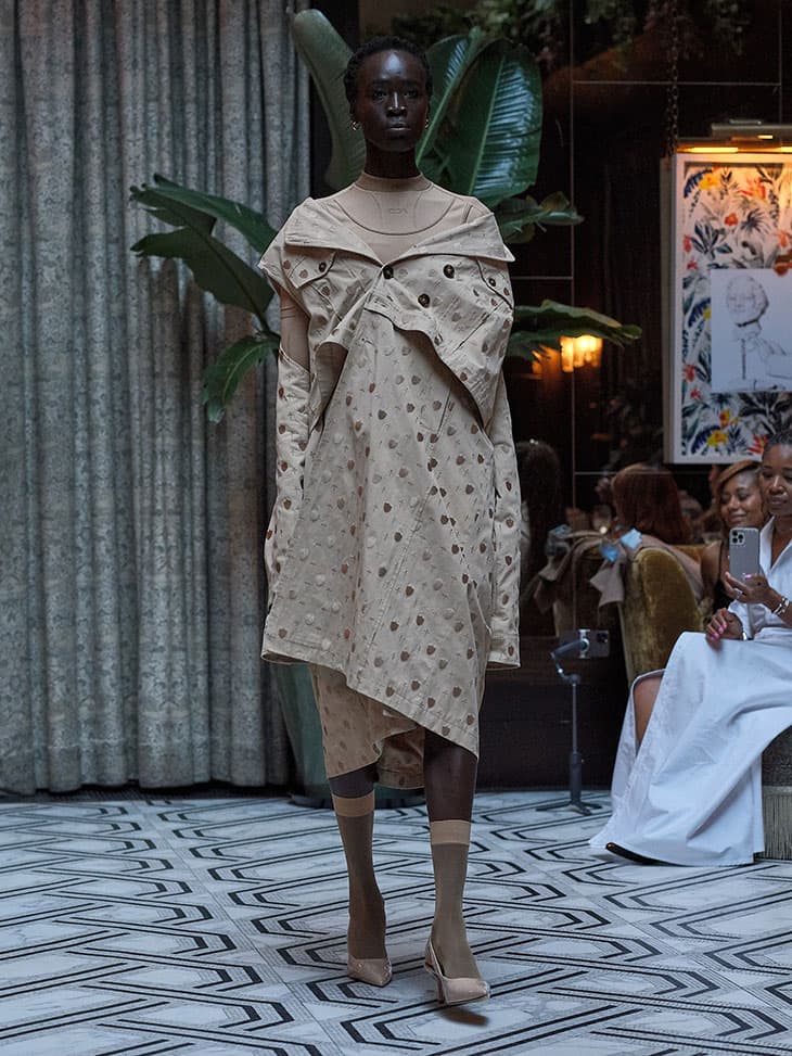 Beige deconstructed ensemble